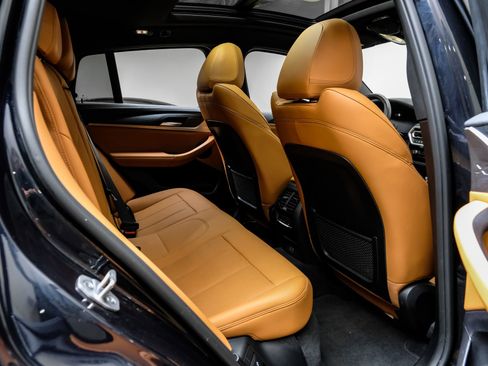 Used 2024 BMW X4 M40i image 39