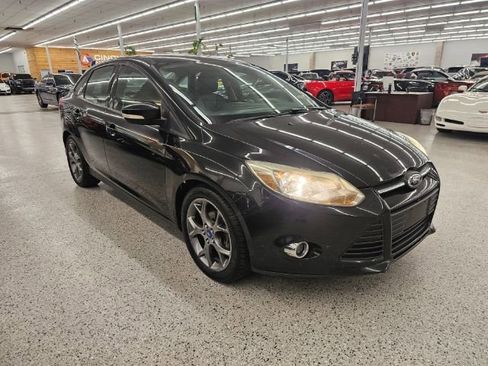 Used 2013 Ford Focus SE image 3