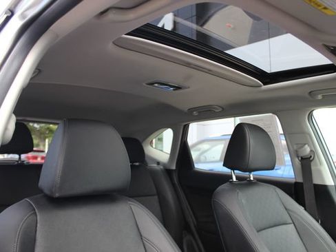 Used 2022 Kia Seltos EX AWD/4WD image 34