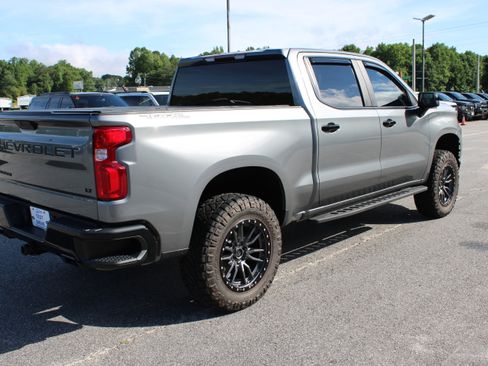 Used 2021 Chevrolet Silverado 1500 LT Trail Boss w/ Bed Protection Package AWD/4WD image 6