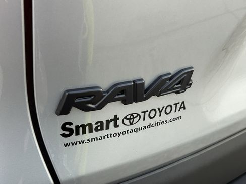 Certified 2024 Toyota RAV4 XLE image 7