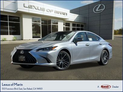 New 2025 Lexus ES 350 w/ Premium Package