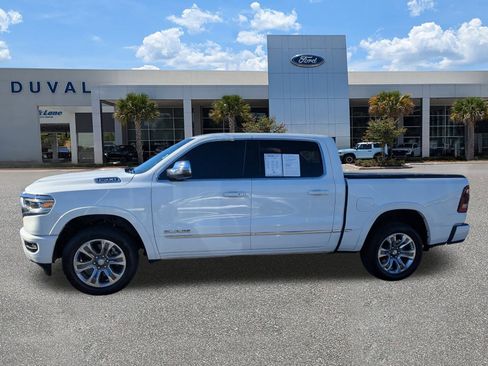 Used 2024 RAM 1500 Limited w/ Body Color Bumper Group image 7
