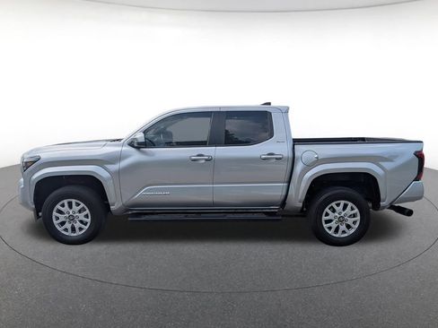 Used 2024 Toyota Tacoma SR5 w/ SR5 Upgrade Package RWD image 5