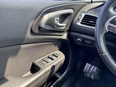 Used 2017 Chrysler 200 LX FWD image 28