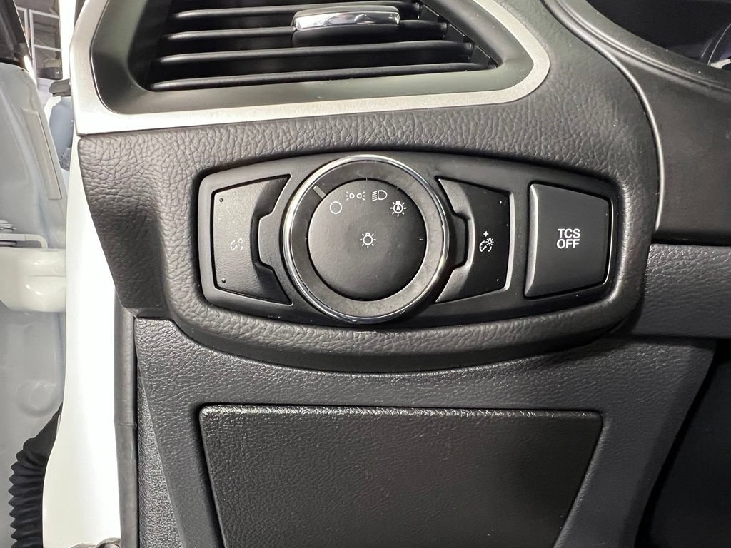 Used 2024 Ford Edge SEL AWD/4WD image 30