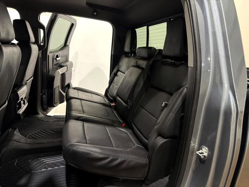 Used 2020 Chevrolet Silverado 1500 LT Trail Boss image 14