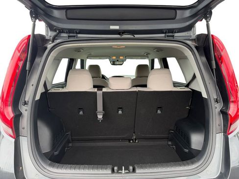 Used 2022 Kia Soul LX FWD image 19