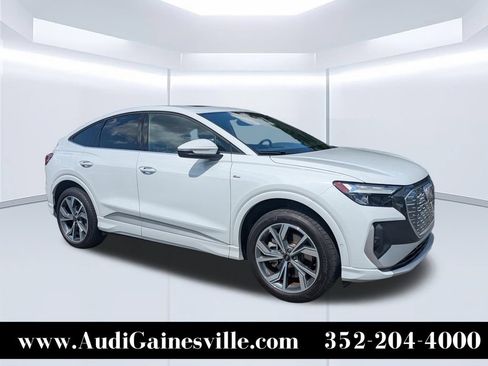 Used 2024 Audi Q4 e-tron Premium Plus AWD/4WD image 1