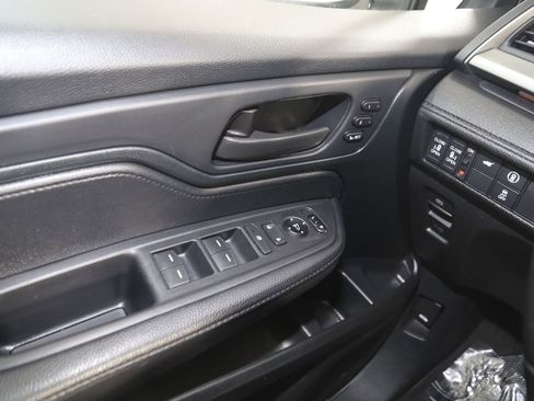 Used 2024 Honda Odyssey Sport image 26