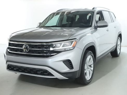 Certified 2023 Volkswagen Atlas SE AWD/4WD image 3