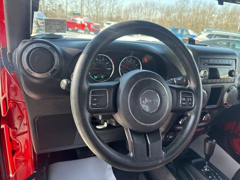 Used 2015 Jeep Wrangler Sport image 15