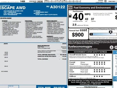 Used 2022 Ford Escape SE w/ SE Sport Appearance Package image 2