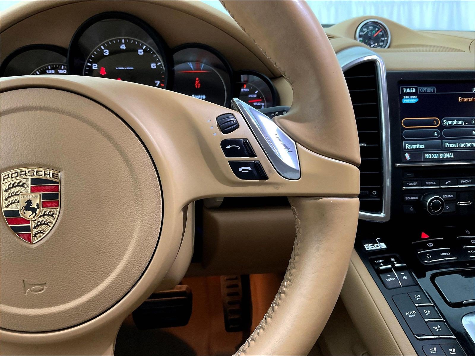 Used 2012 Porsche Cayenne AWD/4WD image 12