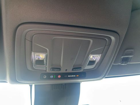 Used 2023 Chevrolet Silverado 1500 LT image 30