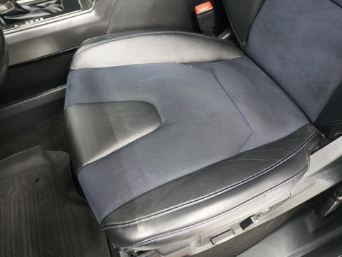 Used 2019 Ford F150 Raptor w/ Equipment Group 802A Luxury AWD/4WD image 13