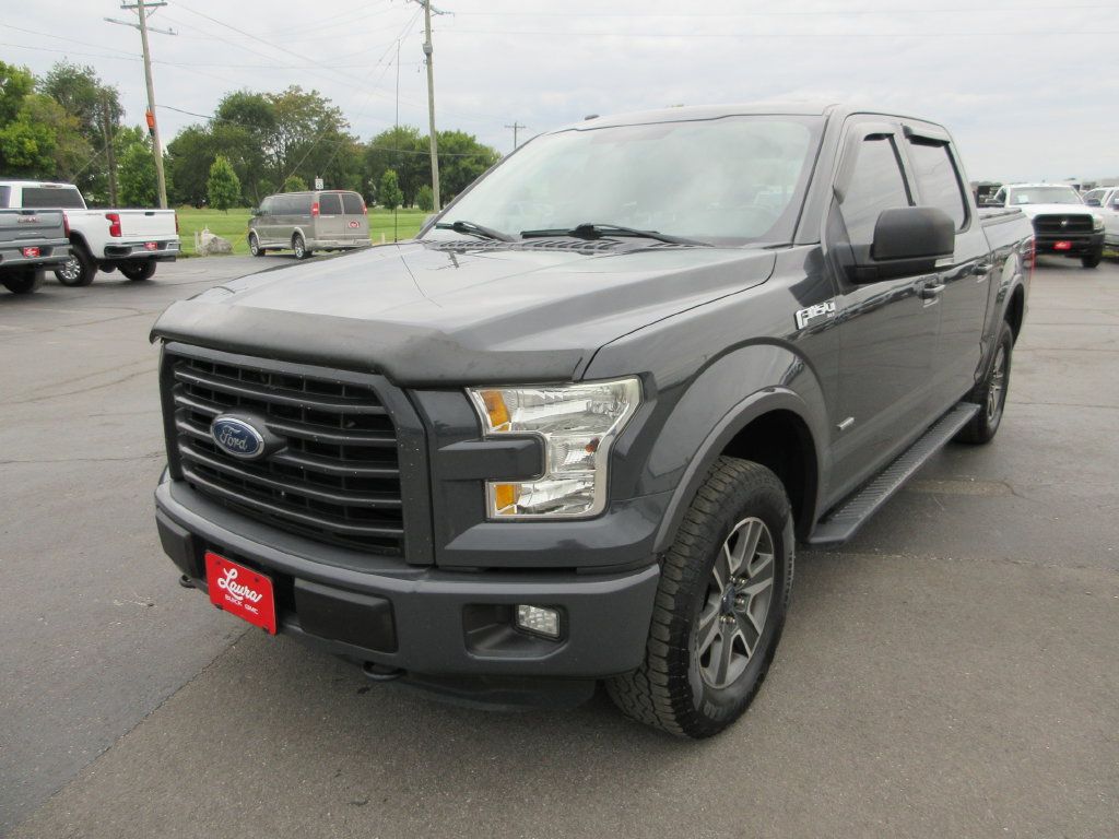 Used 2016 Ford F150 XLT w/ Equipment Group 302A Luxury AWD/4WD image 11