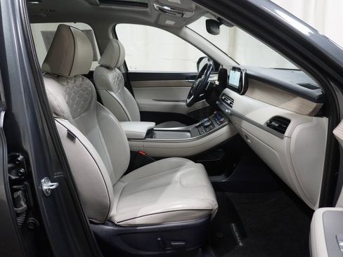 Used 2022 Hyundai Palisade Limited image 14