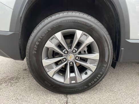 Used 2025 Chevrolet Equinox LT image 50