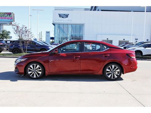 Used 2020 Nissan Sentra SV w/ SV Premium Package image 3