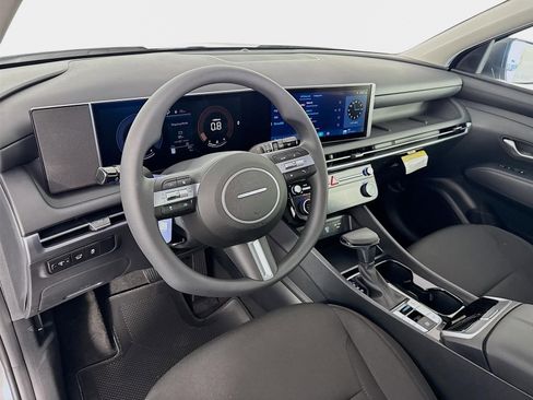 New 2026 Hyundai Tucson SEL FWD image 9