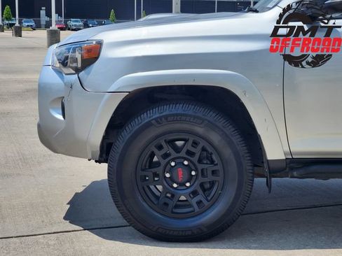 Certified 2023 Toyota 4Runner TRD Off-Road Premium w/ Off Road Premium Plus Package AWD/4WD image 8