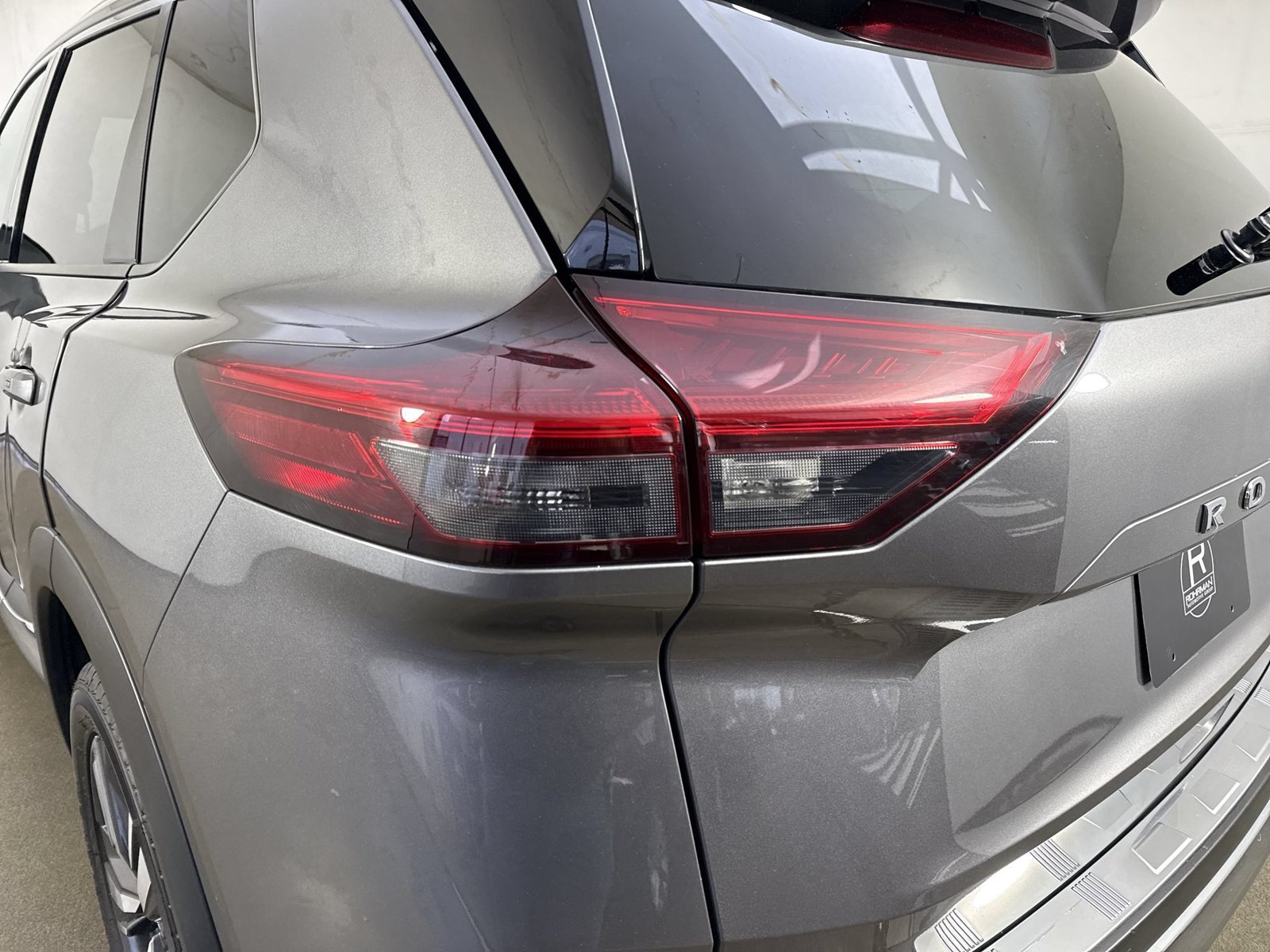 Certified 2021 Nissan Rogue Platinum AWD/4WD image 32