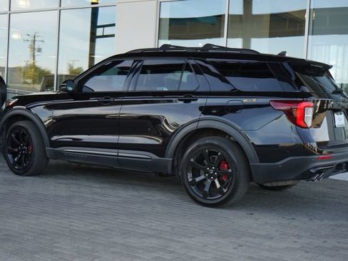 Used 2022 Ford Explorer ST w/ Equipment Group 401A AWD/4WD image 6