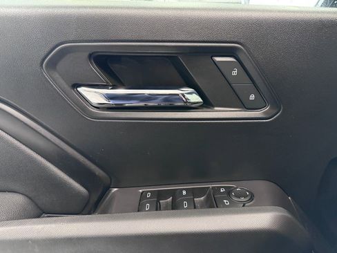 Certified 2023 Chevrolet Colorado LT w/ LT Convenience Package image 24