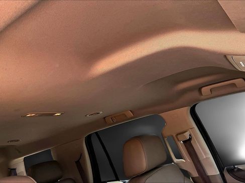 Used 2020 Chevrolet Tahoe LT image 29