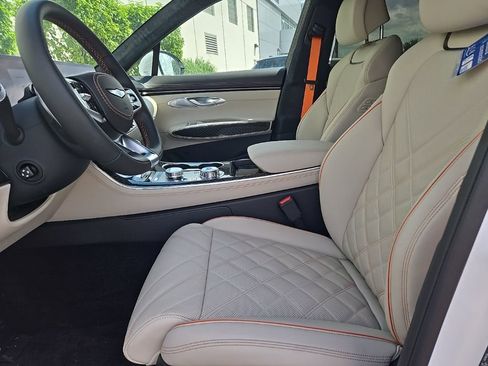 Used 2026 Genesis GV70 3.5T Sport Prestige image 17