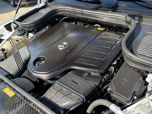 Used 2024 Mercedes-Benz GLS 450 GLS 450 image 34