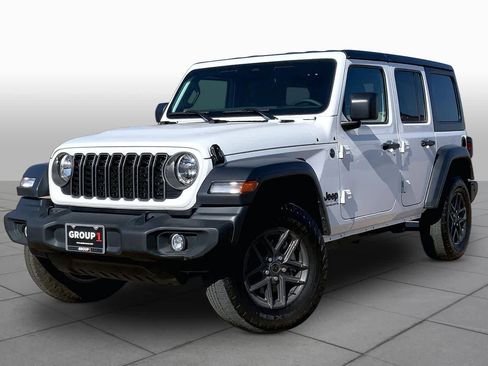 Used 2025 Jeep Wrangler Unlimited Sport AWD/4WD image 1