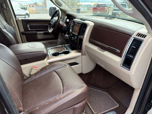 Used 2017 RAM 3500 Laramie Longhorn image 34