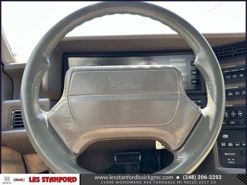 Used 1993 Cadillac Allante image 21