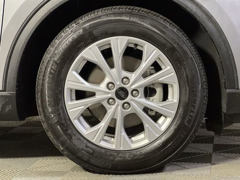 Used 2024 Ford Escape Active image 10