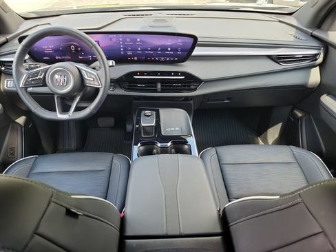 Used 2025 Buick Enclave Sport Touring FWD image 10