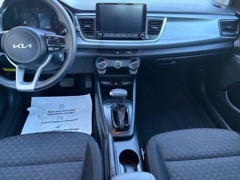 Used 2022 Kia Rio S FWD image 10