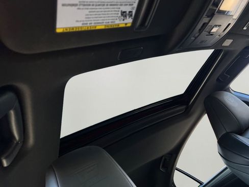 Used 2022 Lexus ES 300h F Sport w/ Accessory Package image 6