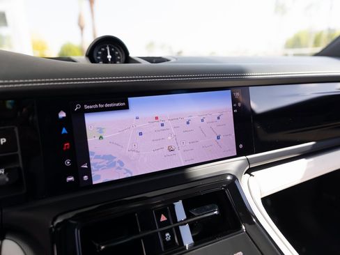 Certified 2025 Porsche Panamera 4S image 14