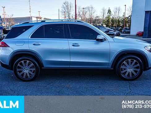 Used 2025 Mercedes-Benz GLE 450e 4MATIC image 9