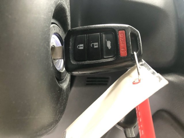 Used 2020 Honda CR-V LX image 29