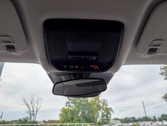 Used 2024 Honda Prologue EX image 24