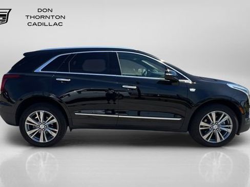 Used 2025 Cadillac XT5 Premium Luxury w/ LPO, Floor Liner Package AWD/4WD image 6