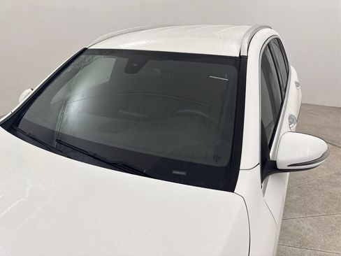 Used 2017 Mercedes-Benz GLC 300 image 13
