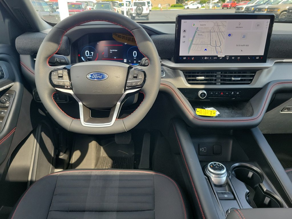 New 2026 Ford Explorer ST-Line w/ ST-Line Street Pack AWD/4WD image 12