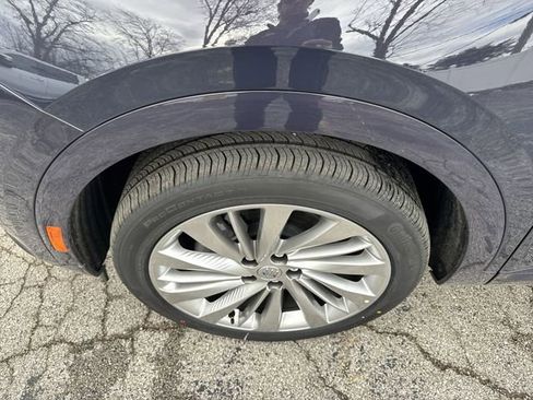 New 2026 Buick Envision Avenir image 10