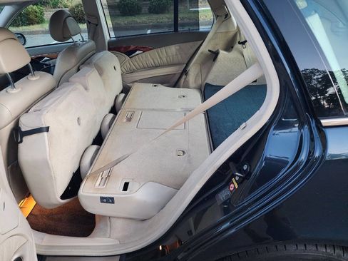 Used 2006 Mercedes-Benz E 350 Wagon image 27