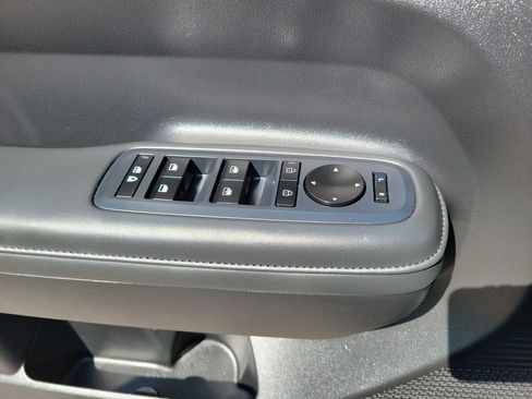 Used 2025 Hyundai Santa Fe SEL FWD image 29