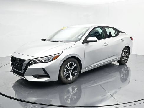 Used 2021 Nissan Sentra SV FWD image 4